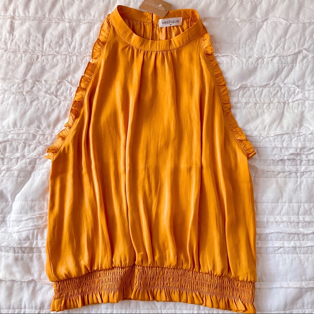 High neck tank